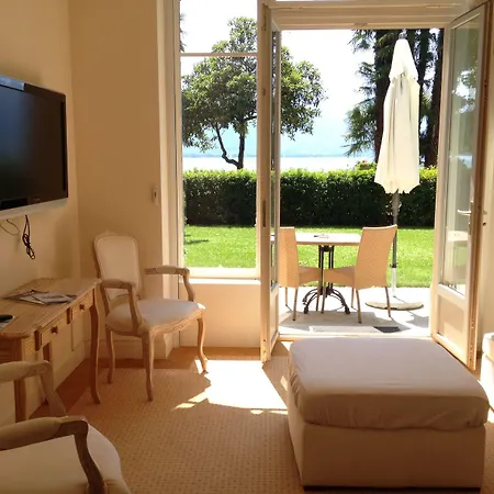 Du Grand Excelsior Hotel 4*