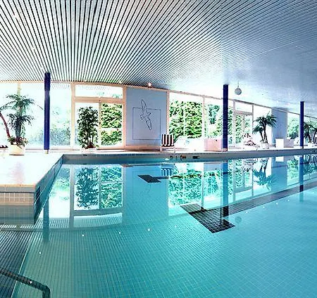 Du Grand Excelsior מלון