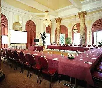 מלון Du Grand Excelsior 4*