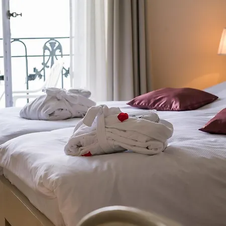 Du Grand Excelsior Montreux