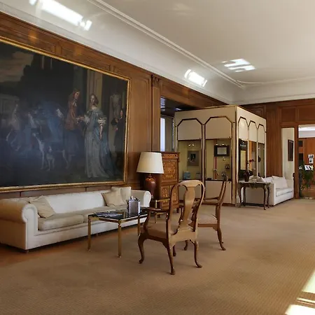 Отель Du Grand Excelsior 4*