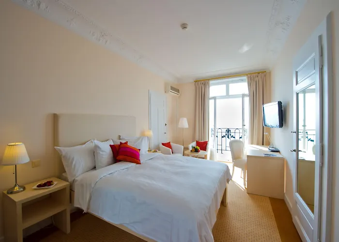 Du Grand Excelsior Szálloda