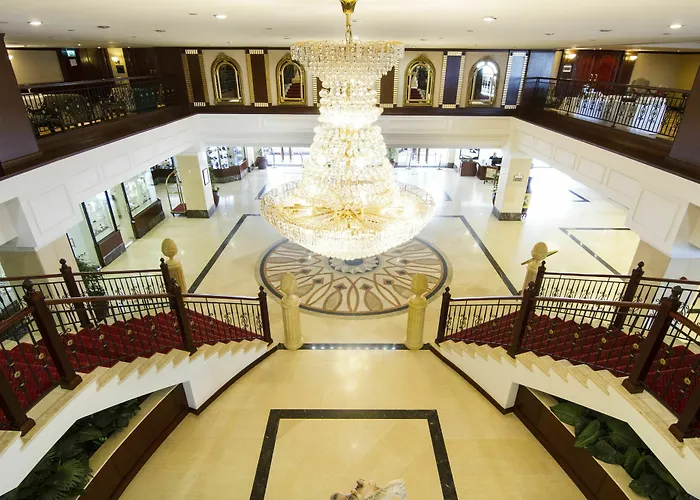 Du Grand Excelsior Otel